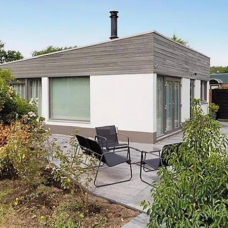 Holiday home 2 Bedroom Cozy In