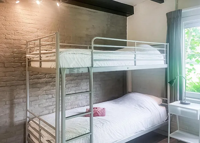 2 Bedroom Cozy In نوردفايكرهاوْت