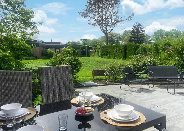 بيت للعطل 2 Bedroom Cozy In